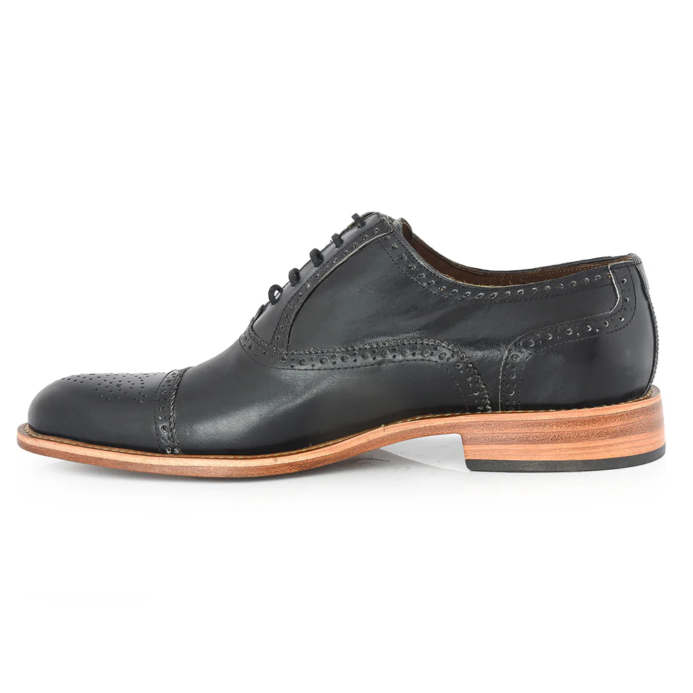 ZAPATO COSME NEGRO. - Image 2