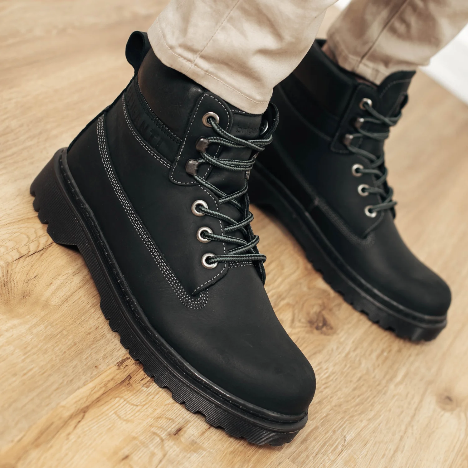 BORCEGO ROTERDAM NEGRO - Image 7