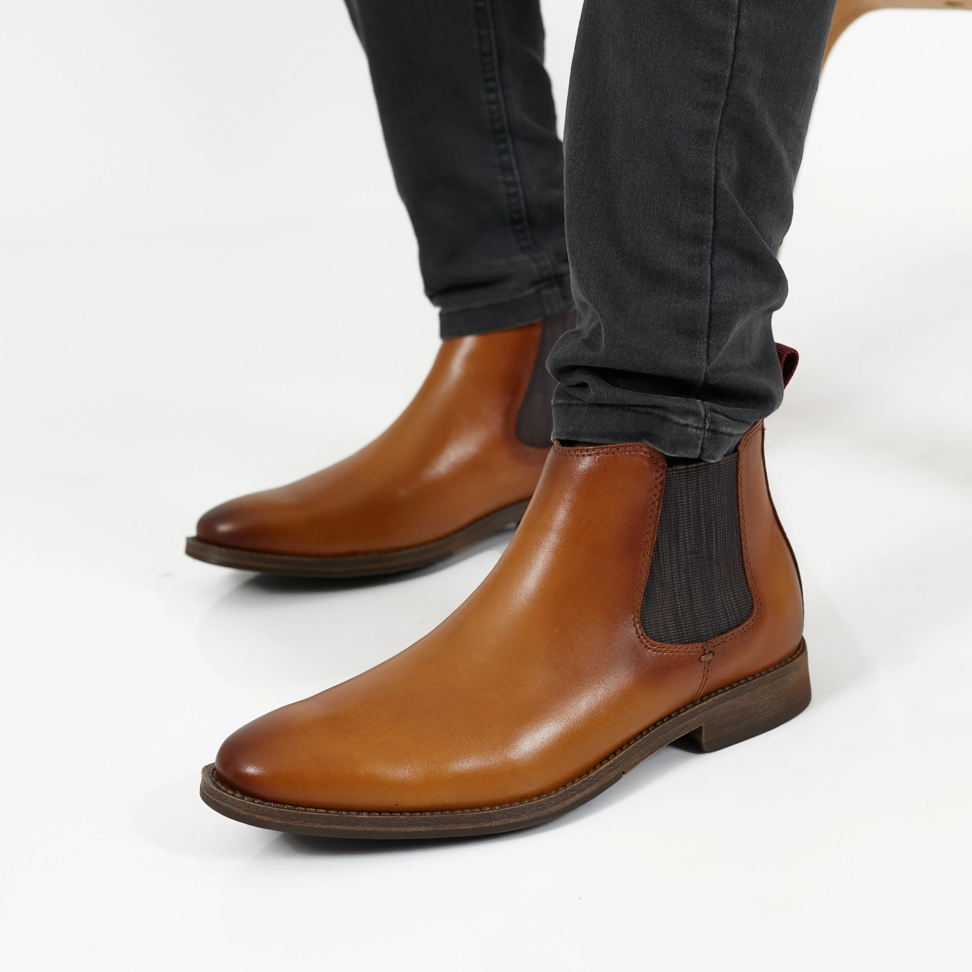 BOTA TORRES SUELA - Image 4