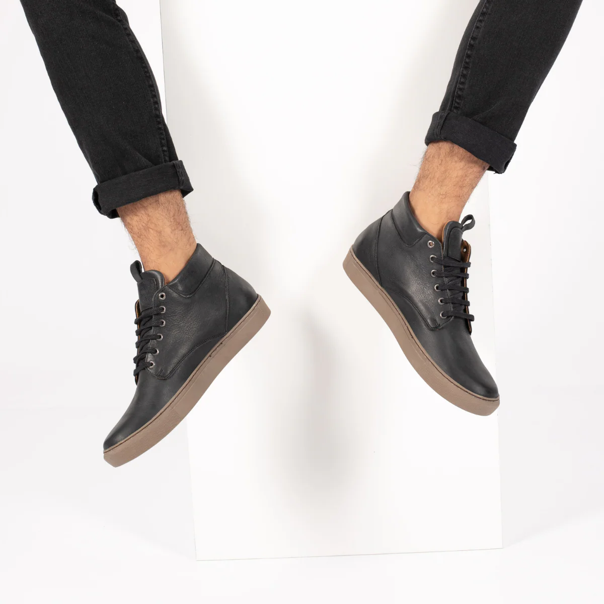 ZAPATILLA SALVIN NEGRA - Image 7