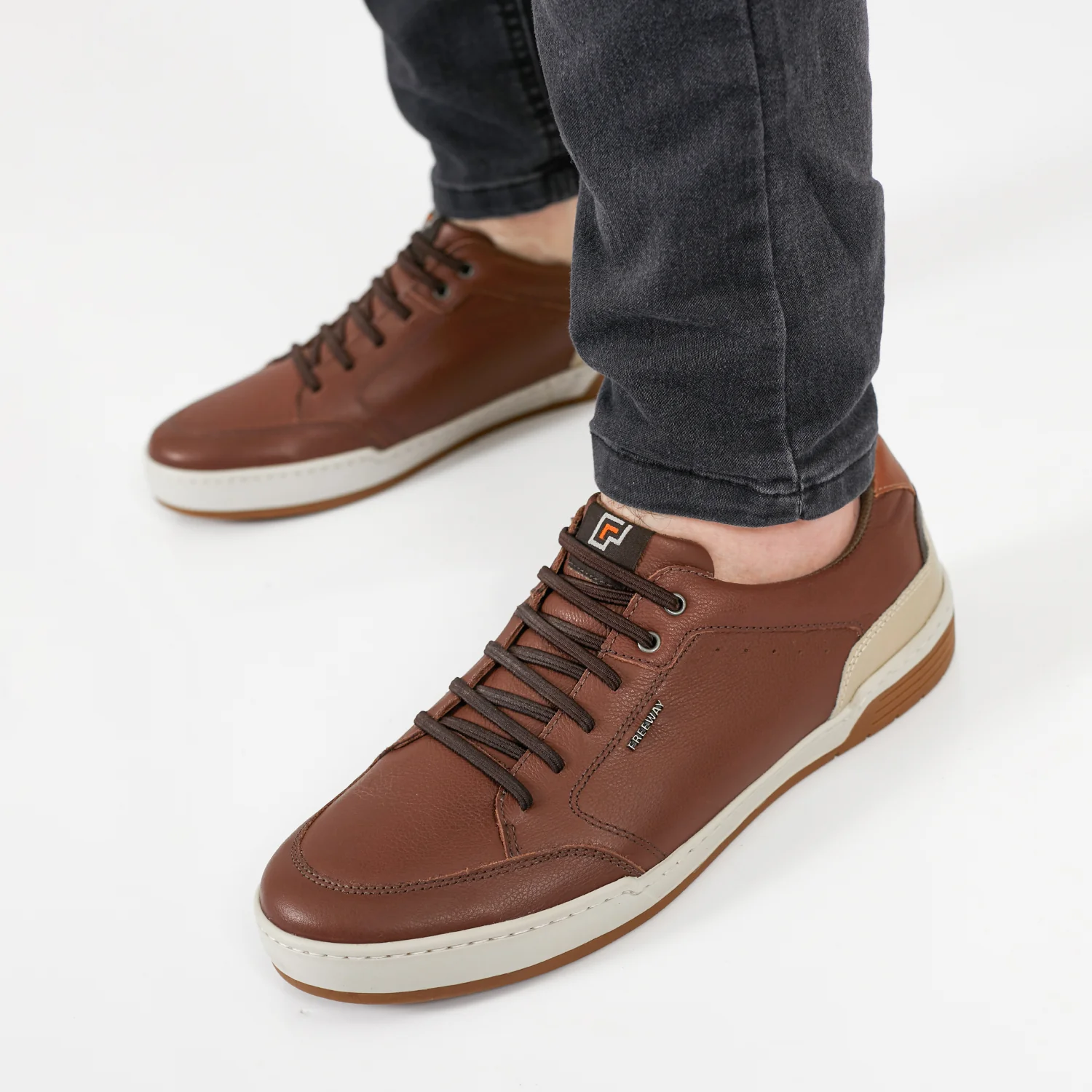 ZAPATILLA DUNCAN MARRON - Image 7
