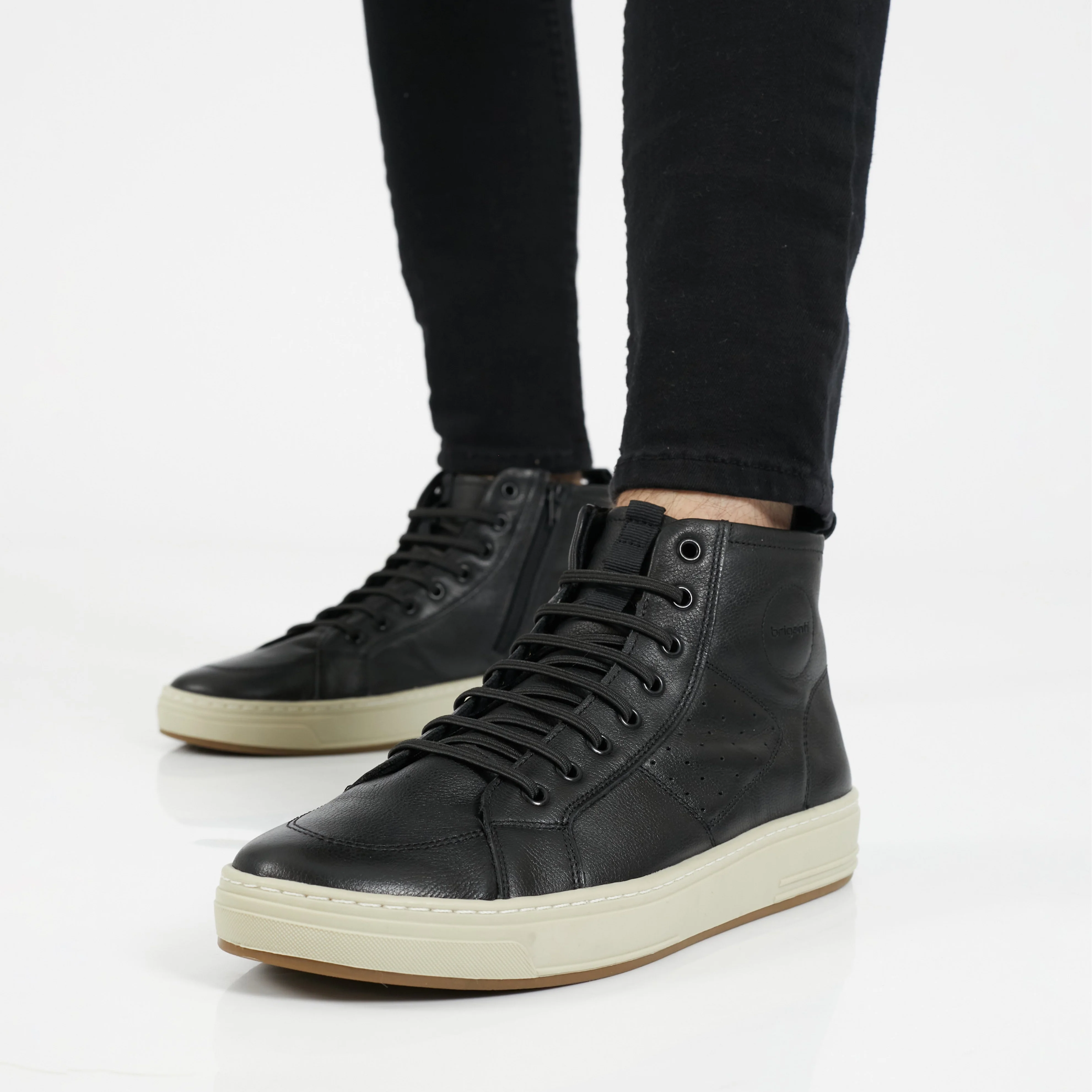 ZAPATILLA NISEN NEGRA - Image 4