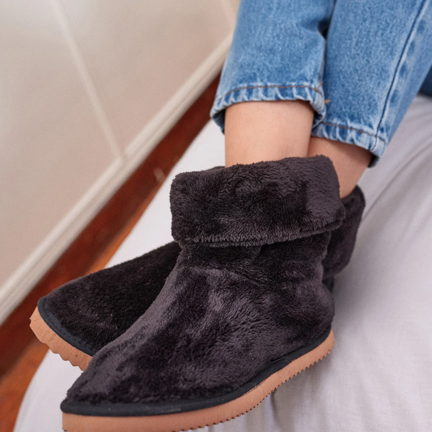 PANTUBOTA MICO NEGRA - Image 11